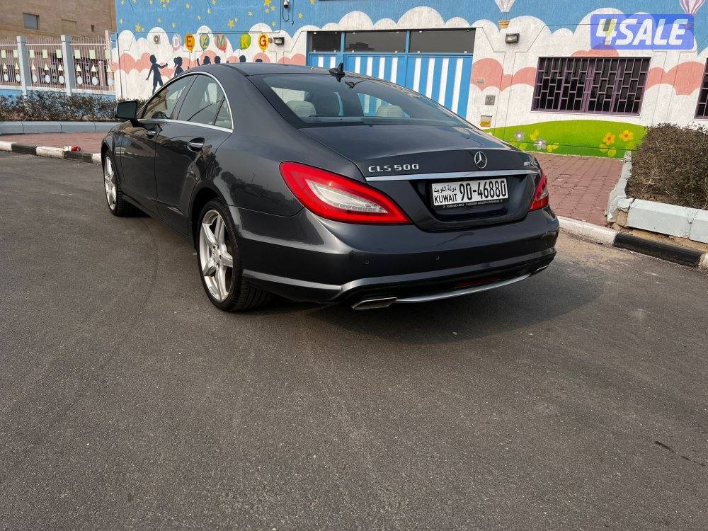 للبيع CLS500 - 2013 بحاله ممتازه جداً عداد 810000