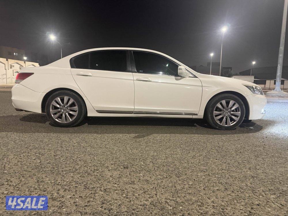 بيعه سريعه صبغ الوكاله ماشي ٢٠٠ الي يدور النضيف1