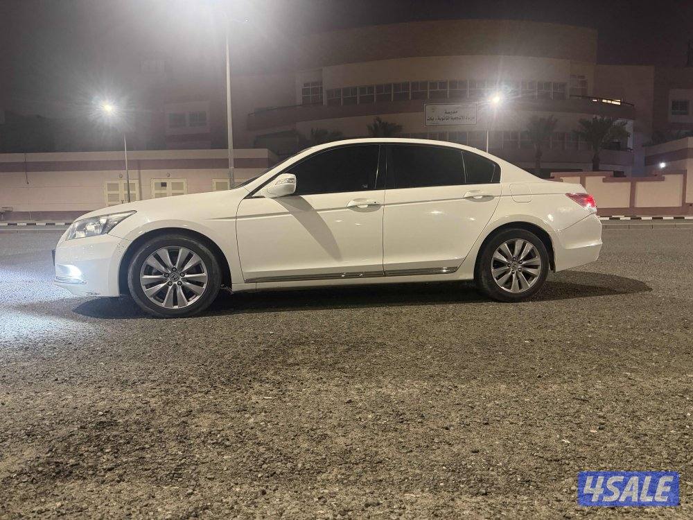 بيعه سريعه صبغ الوكاله ماشي ٢٠٠ الي يدور النضيف2