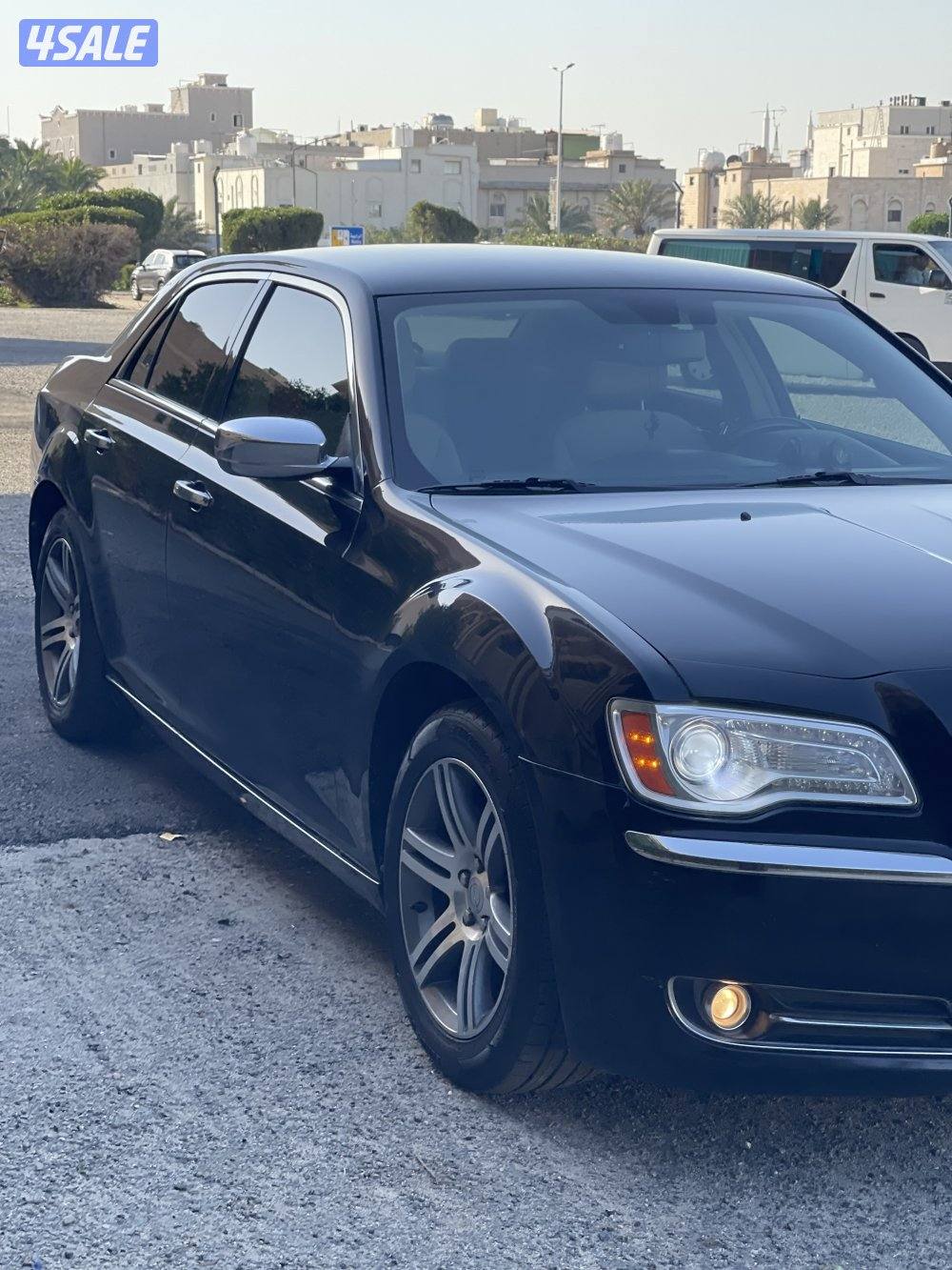 للبيع كرايسلر 6 سلندر بحالة ممتازة ✅0