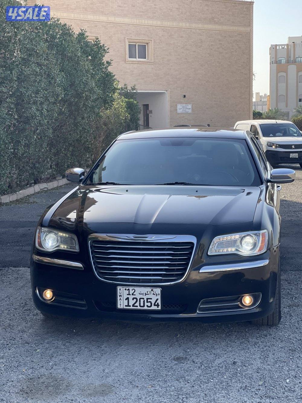 للبيع كرايسلر 6 سلندر بحالة ممتازة ✅1