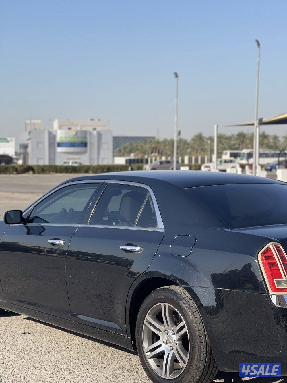 للبيع كرايسلر 6 سلندر بحالة ممتازة ✅5