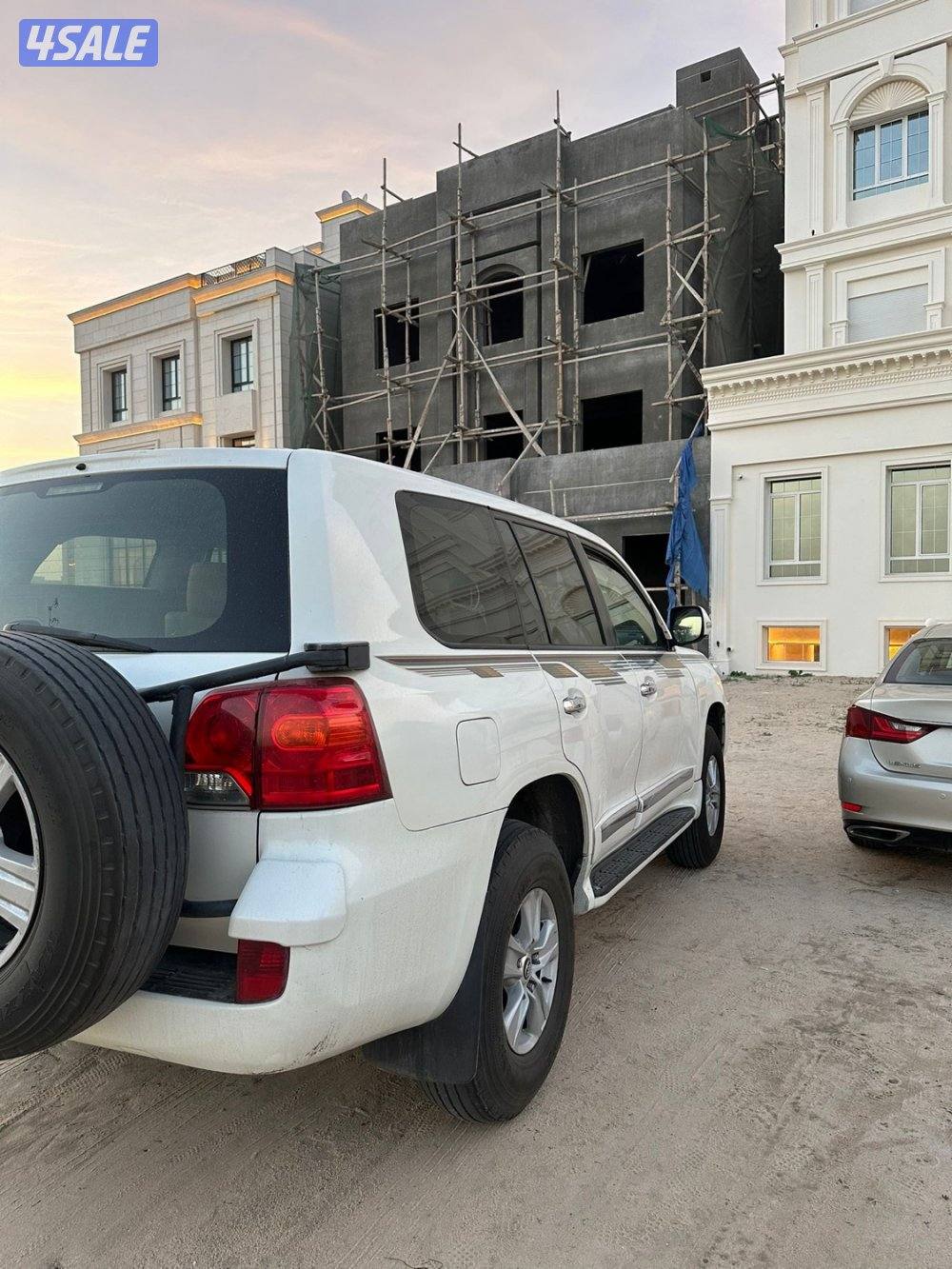 لاند ٢٠١٤ عداد ٤٠٠ قير عادي شرط الفحص نطيف2