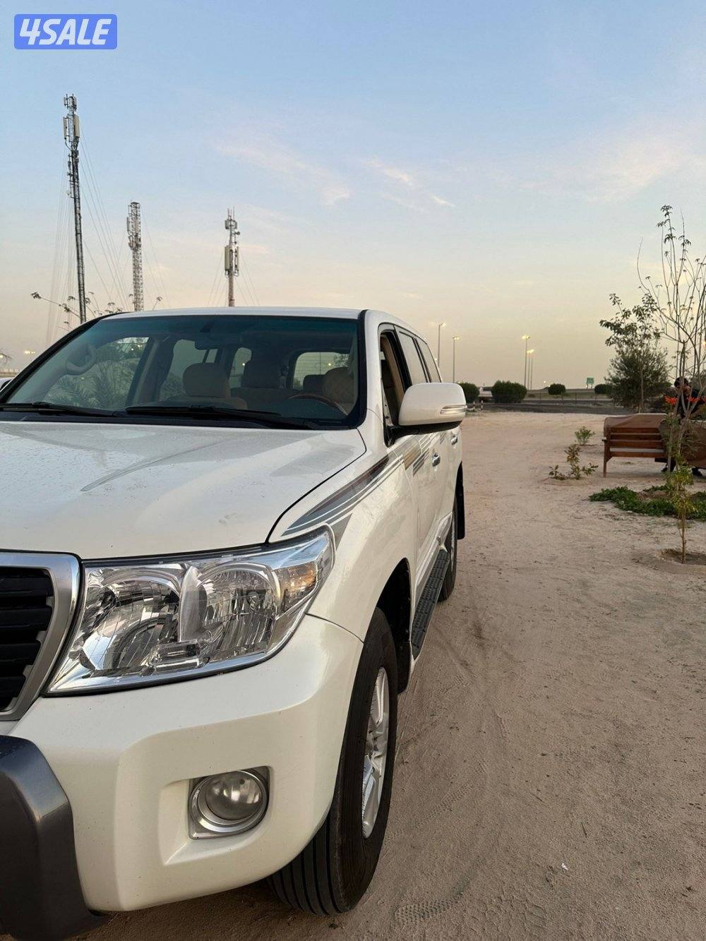 لاند ٢٠١٤ عداد ٤٠٠ قير عادي شرط الفحص نطيف3