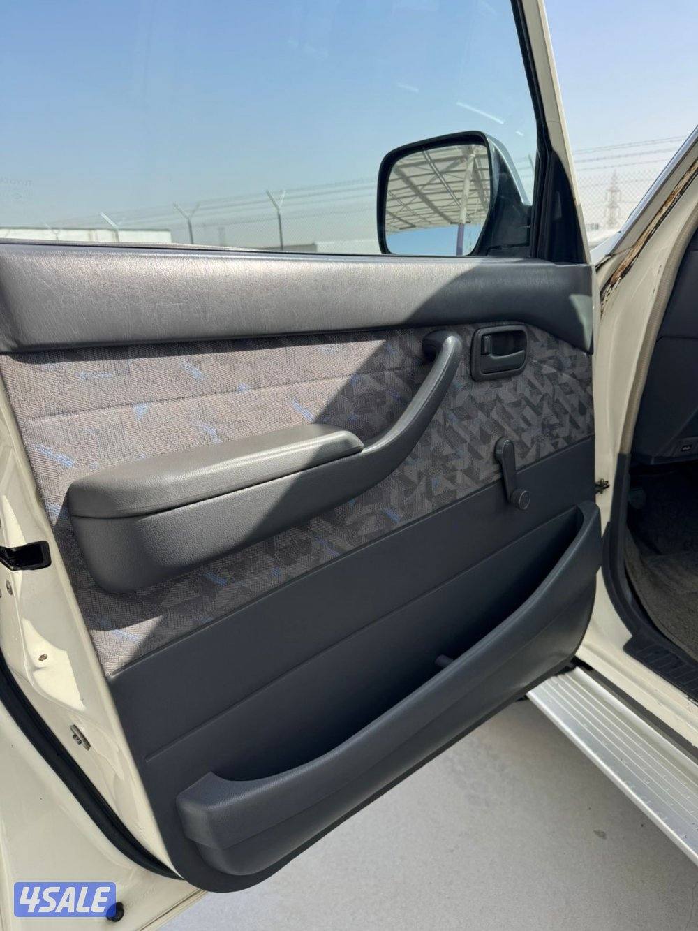 للبيع لاندكروزر GX 19967