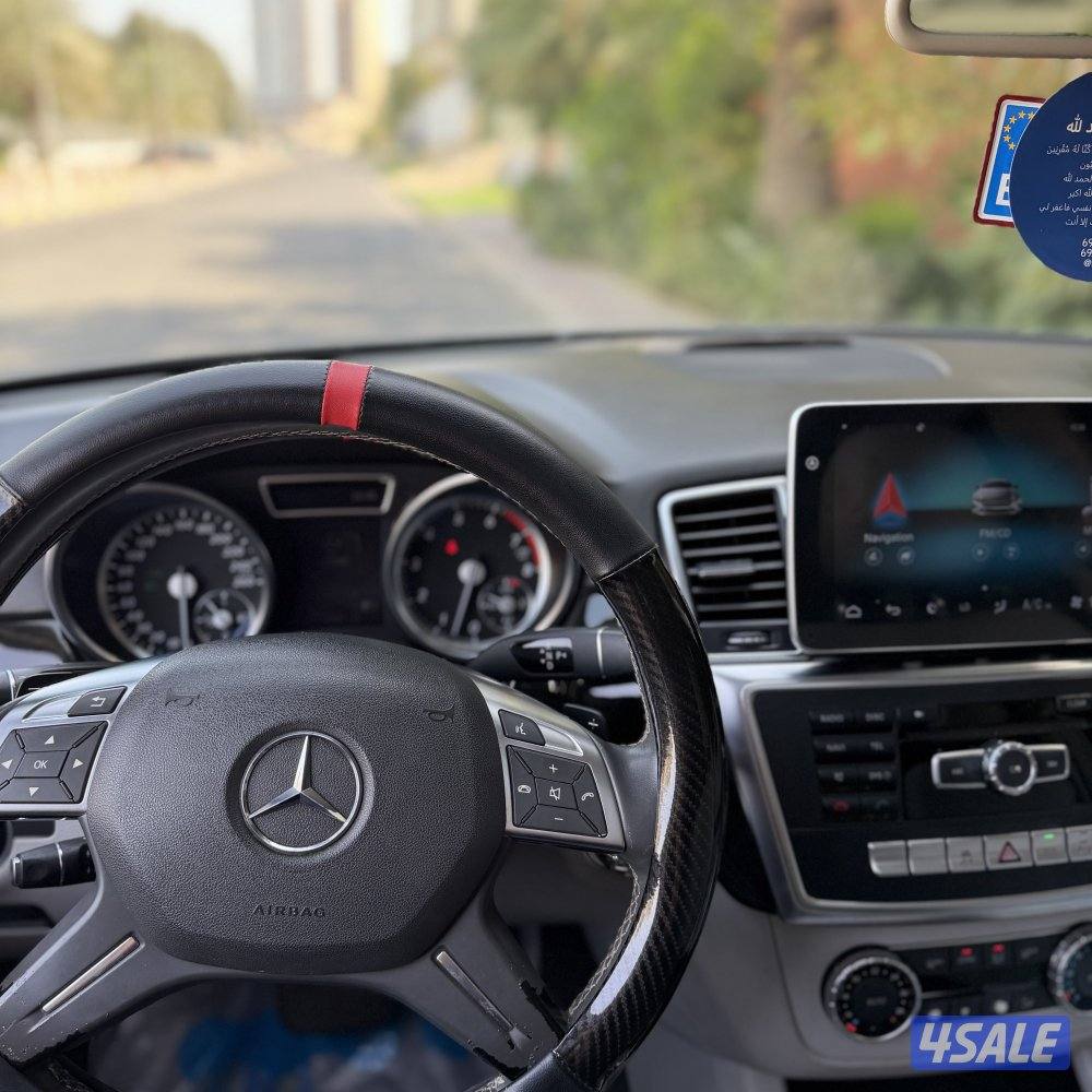 صبغ وكاله / عداد 128 الف / Ml400 / 20158