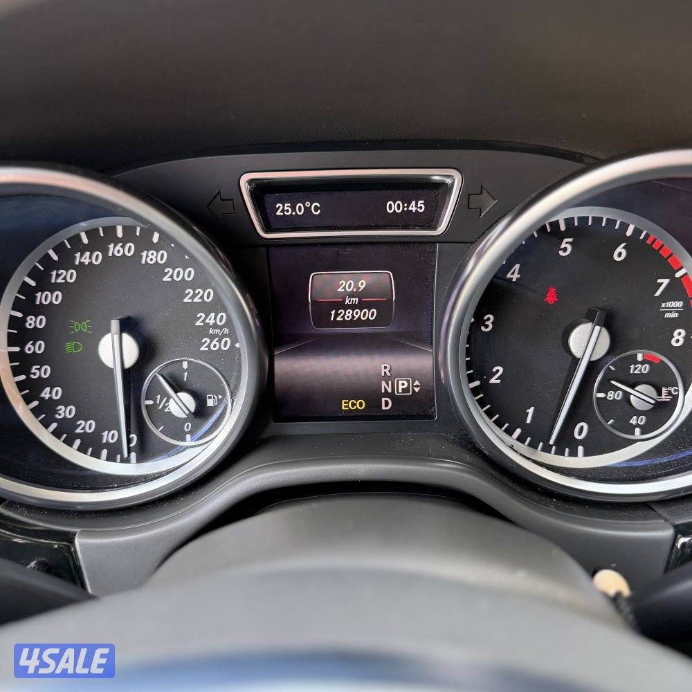 صبغ وكاله / عداد 128 الف / Ml400 / 20159