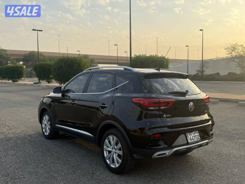 للبيع MG موديل 2024  ماشي 30  الف تحت الكفاله3