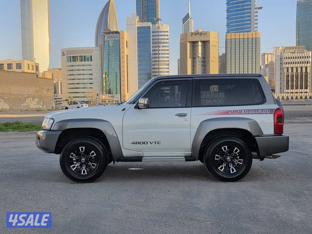 نيسان سوبر سفاري موديل /2023 عداد /48 الف كم صبغ الوكاله10