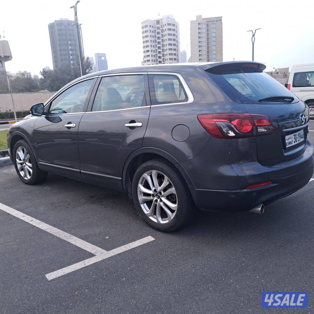Mazda CX9 7 Seater 2013  Excellent Condition0