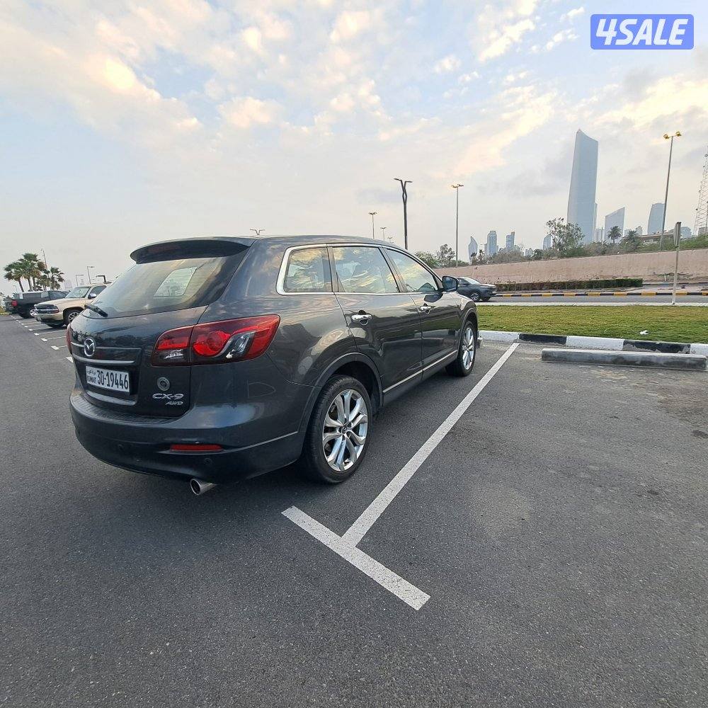 Mazda CX9 7 Seater 2013  Excellent Condition1
