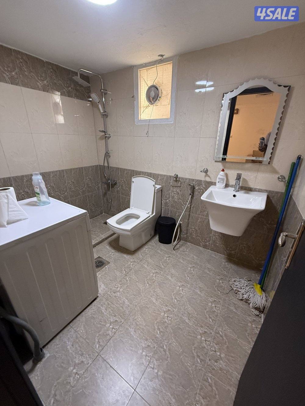 يوجد لدينا شقق الايجار خلو وفاضي الاستلام فوري8