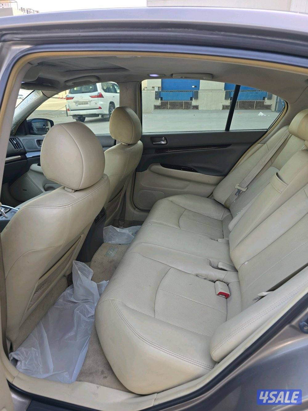 انفنتي g25 موديل 2013 بحالة ممتازة جدا شرط الفحص4