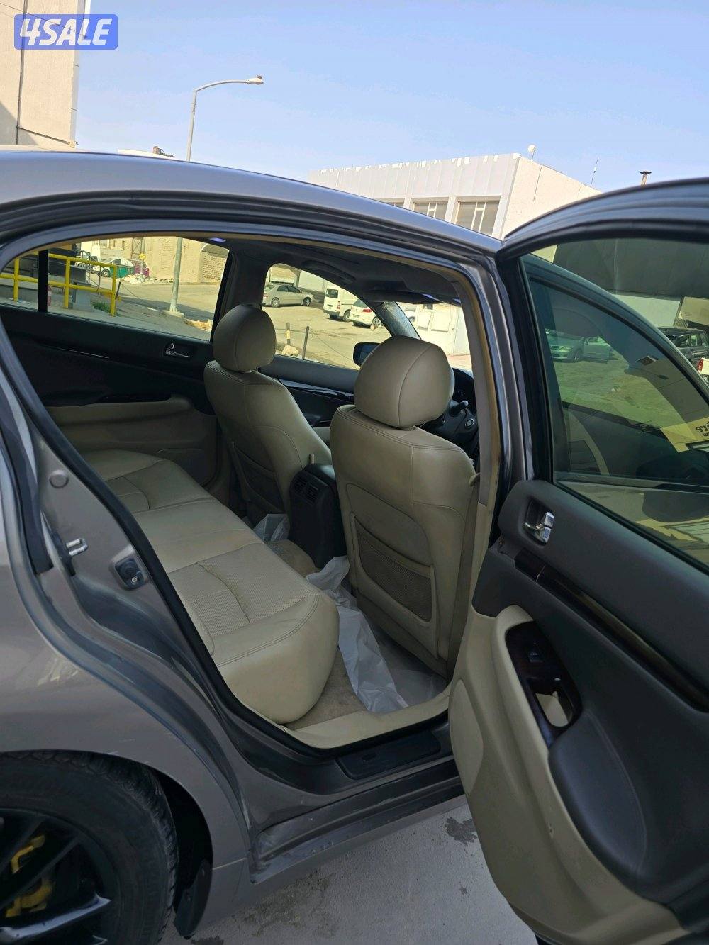 انفنتي g25 موديل 2013 بحالة ممتازة جدا شرط الفحص7