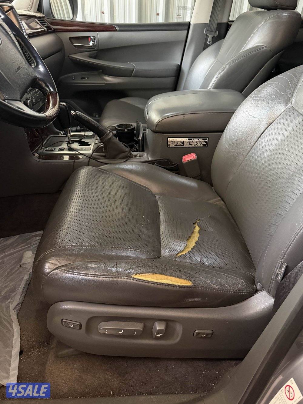 للبيع جيب لكزس LX570 موديل 20082