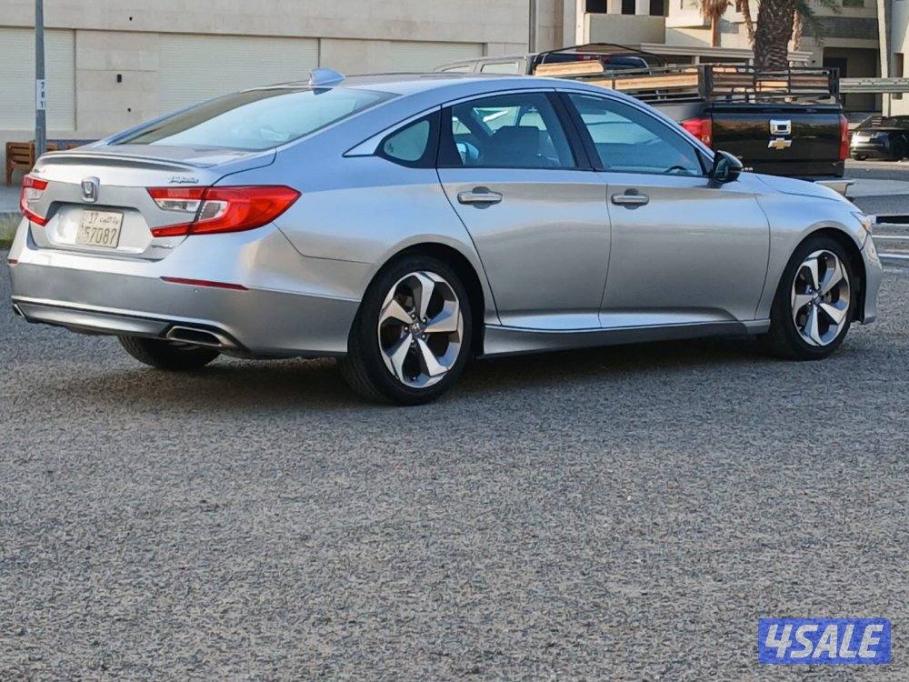 بيع هوندا اكورد4