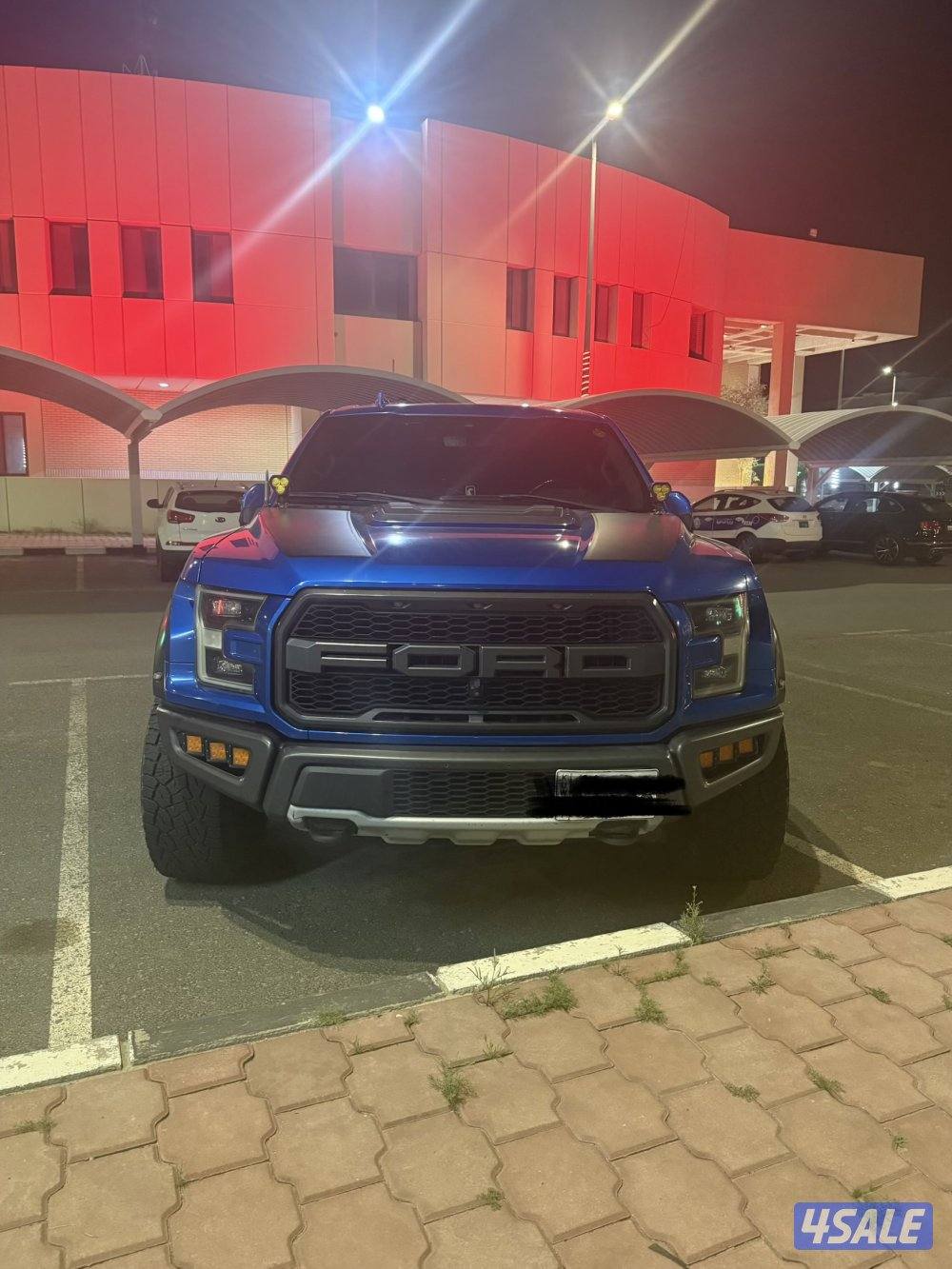 للبيع فورد رابتور والصامل ماقصر معاه1