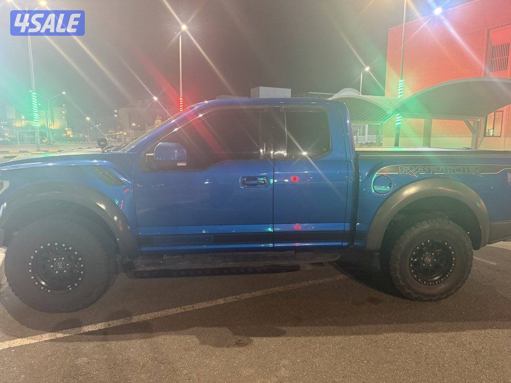 للبيع فورد رابتور والصامل ماقصر معاه3