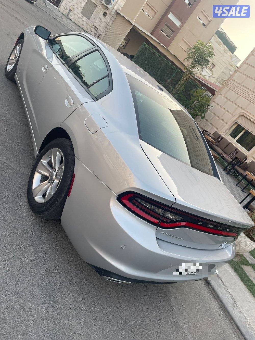 دوج تشارجر 20233