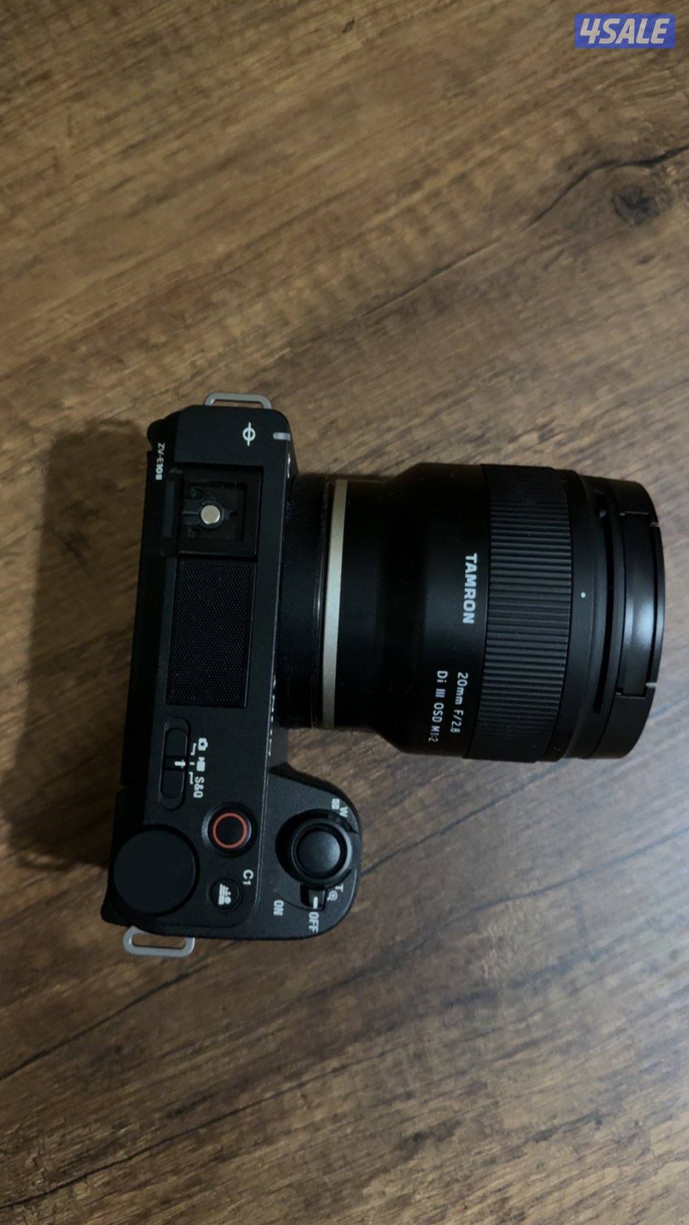 للبيع كامرة Sony ZV-E10 II عدسة اضافية و شاحن وبطارية اضافية ومايك1