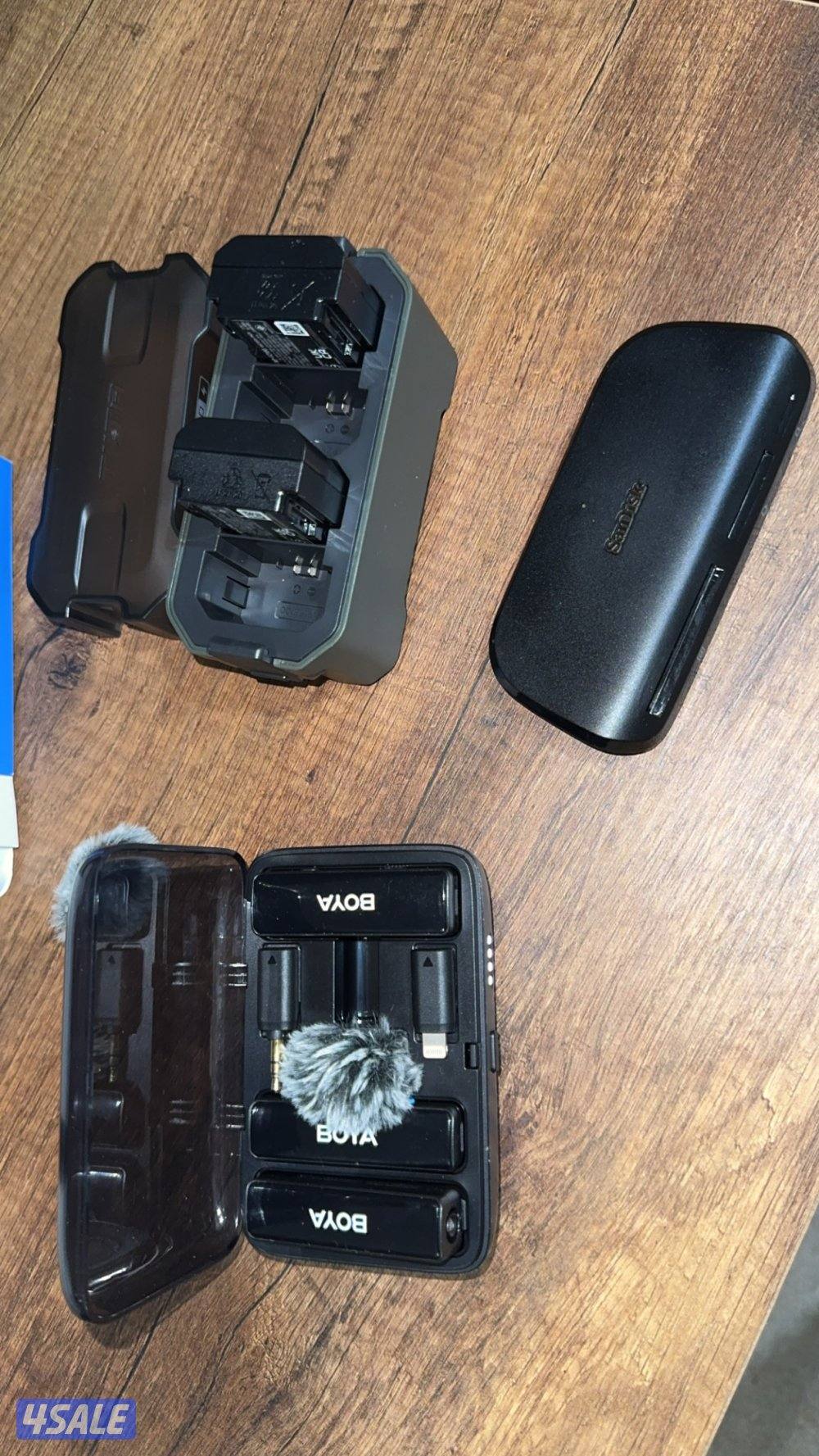 للبيع كامرة Sony ZV-E10 II عدسة اضافية و شاحن وبطارية اضافية ومايك6