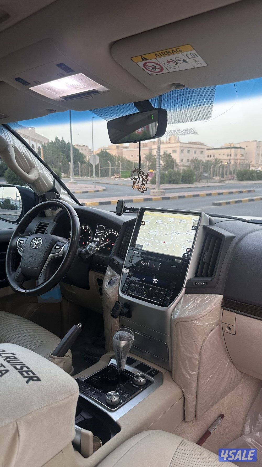 لاندكروزر قراند تورنق6