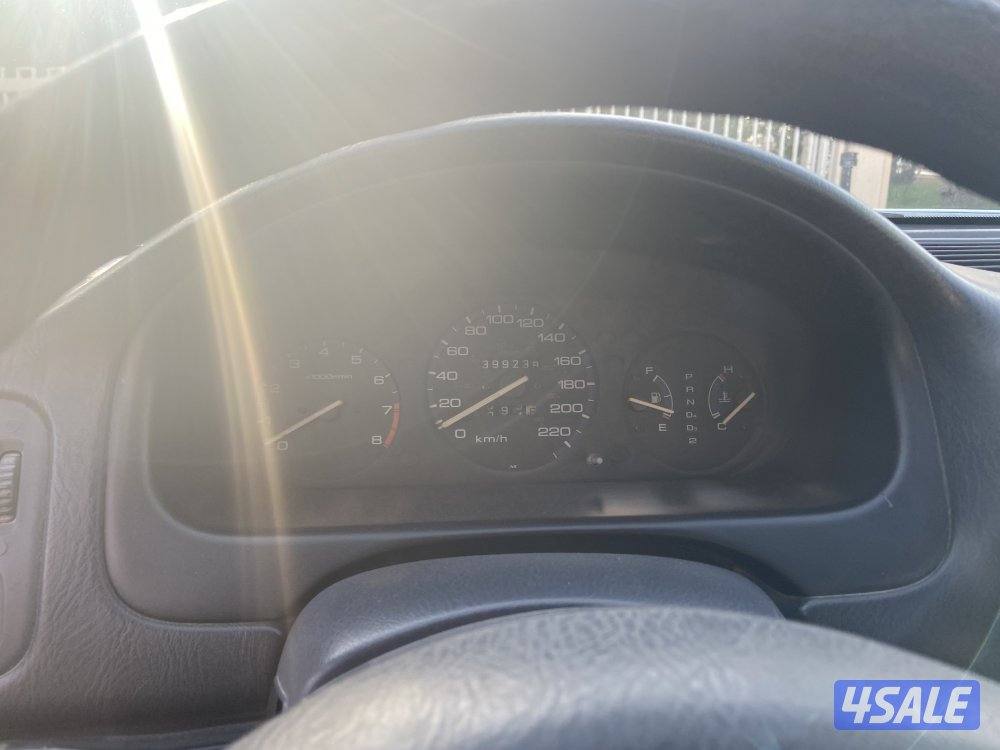 للبيع هوندا موديل ٢٠٠٠2