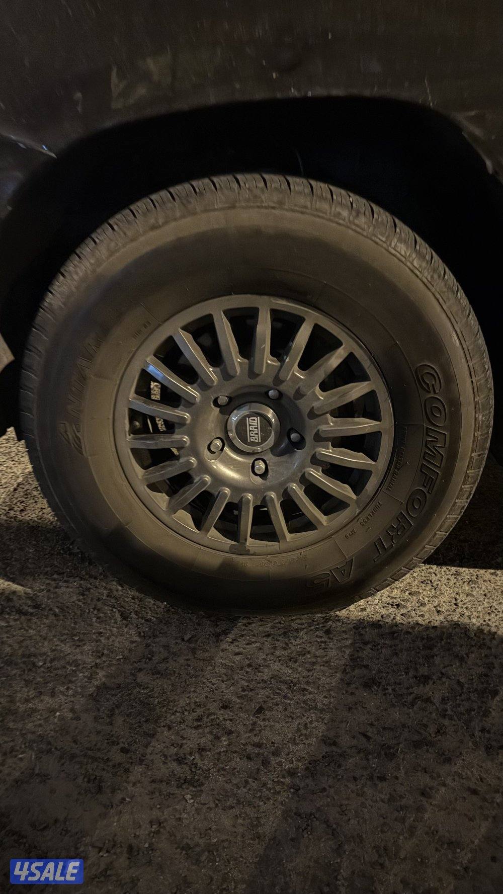 برايد تواير تواير تايلنديه مستعمله 4 شهور تقريباً ورنقات برايد1