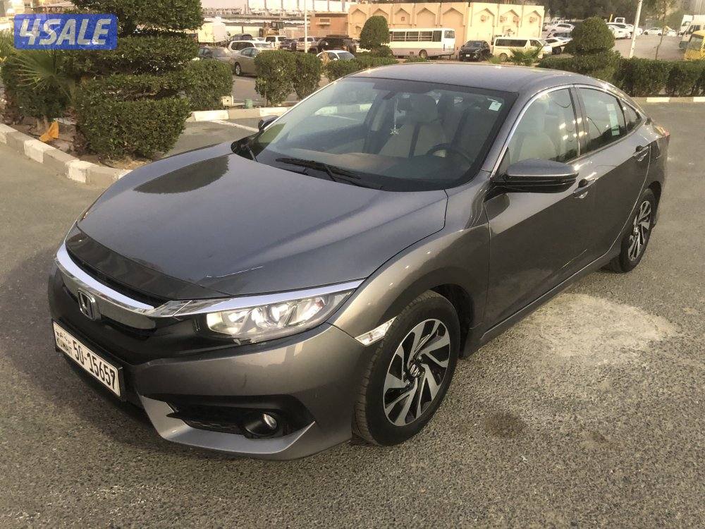 ماشي 102 بحالة نادرة قمة بالنظافة موديل 2017 اللون رمادي من داخل بيج13