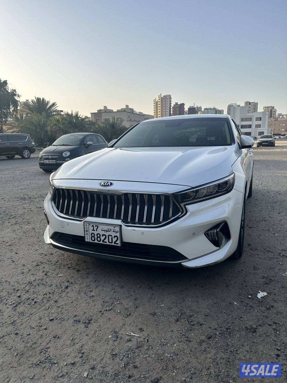 للبيع كيا كادينزا 2020 ماشي 142 الف4