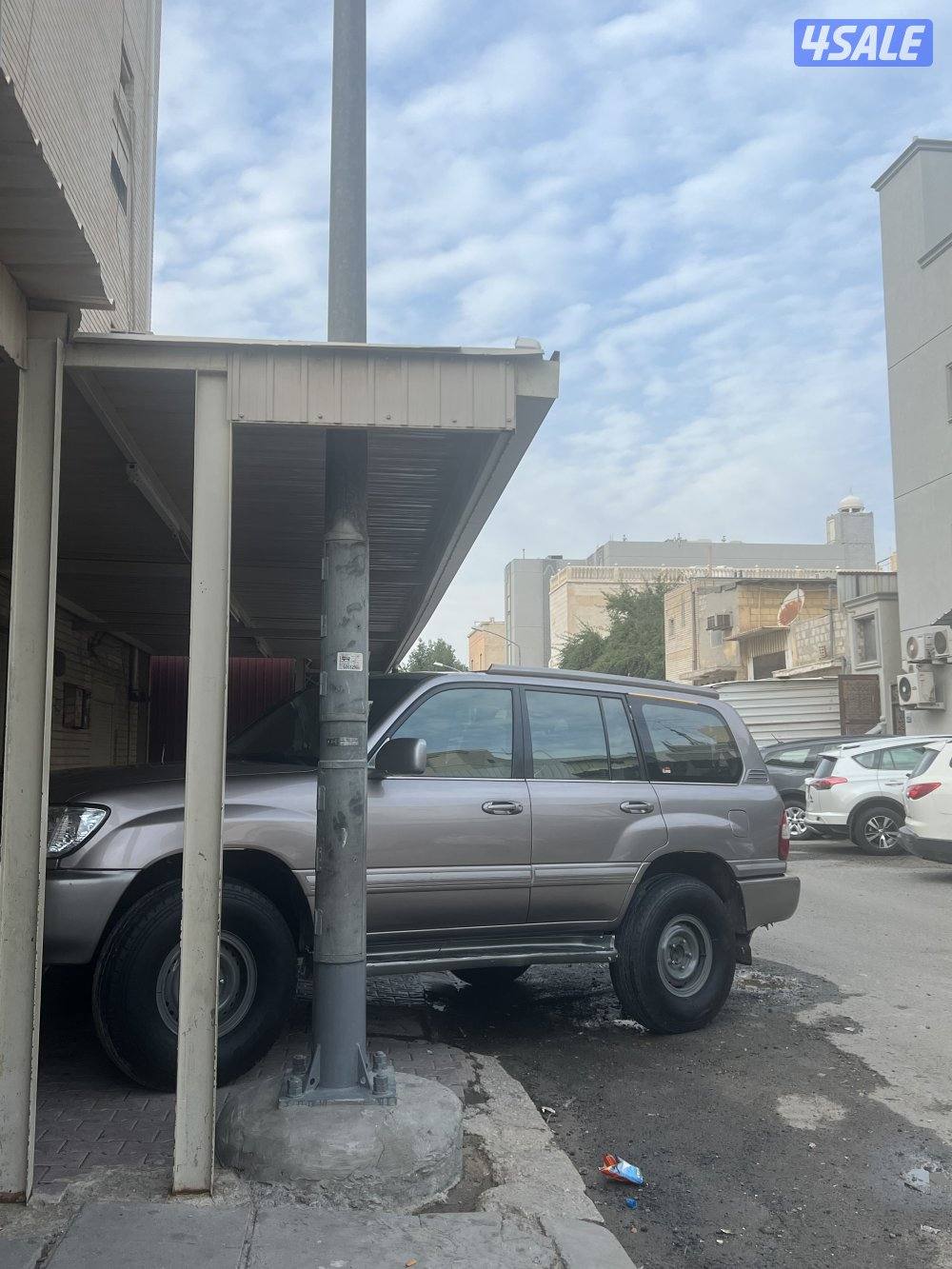 لاند كروزر12