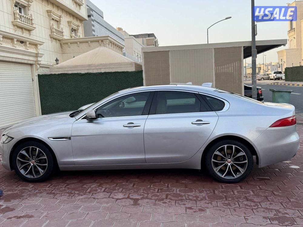 جاكوار. Xf 2016 ماشي 890003