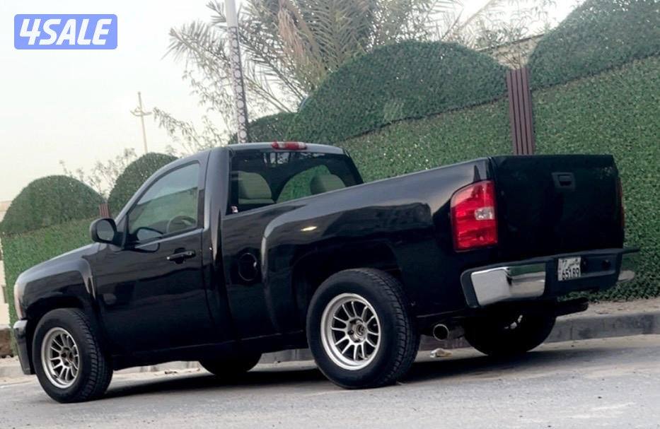 سلفرادو 2011 الغانم LT كامل المواصفات من غير دبل شرط الفحص بيعه سريعه0