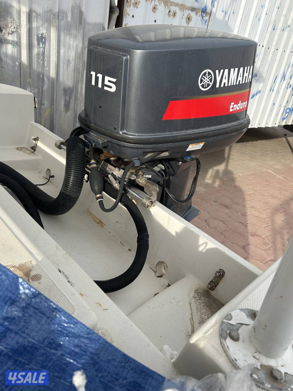 للبيع طراد قطري - ٢٣ قدم مكينه ياماها ١١٥-0