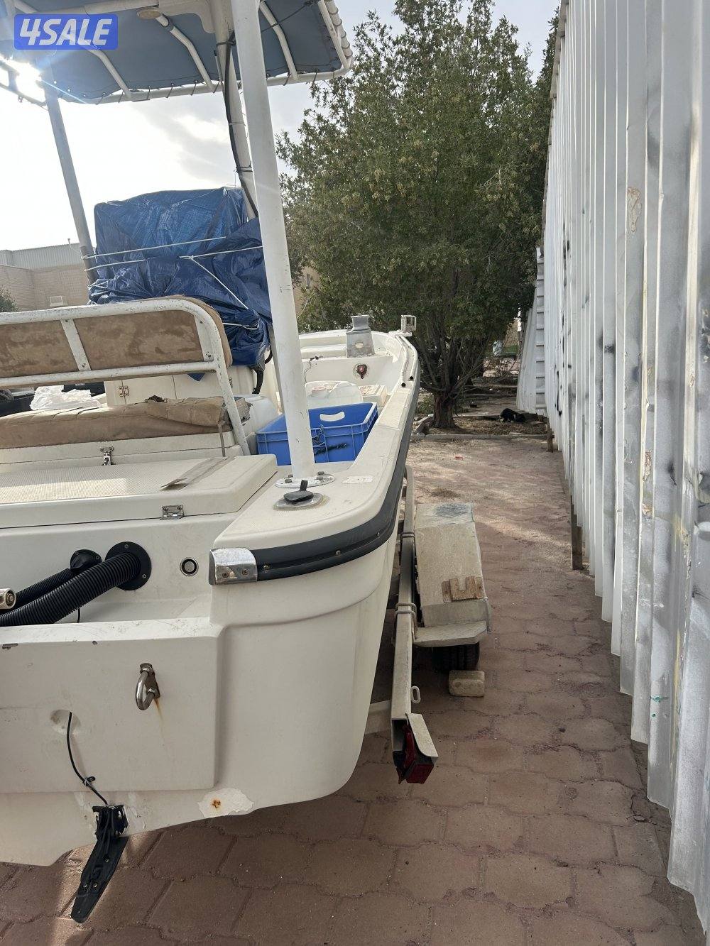 للبيع طراد قطري - ٢٣ قدم مكينه ياماها ١١٥-3