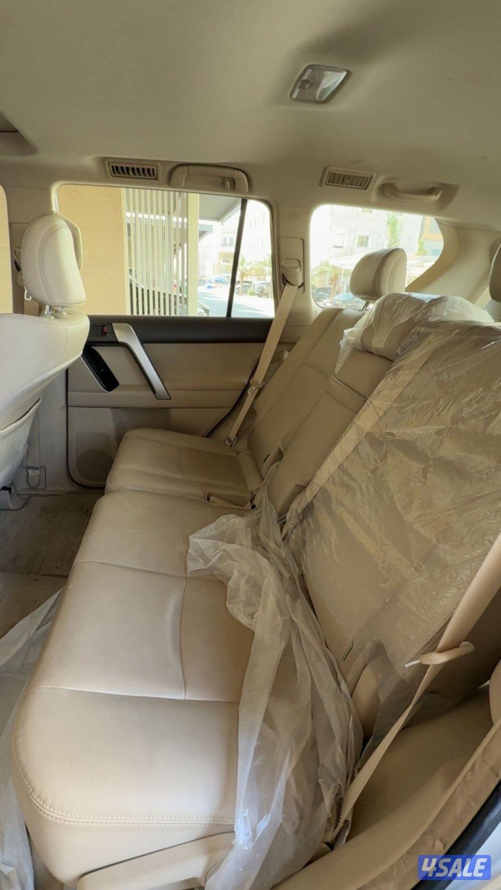 برادو موديل 2022 كامل المواصفات خالي من الحوادث شرط الفحص المالك الاول1