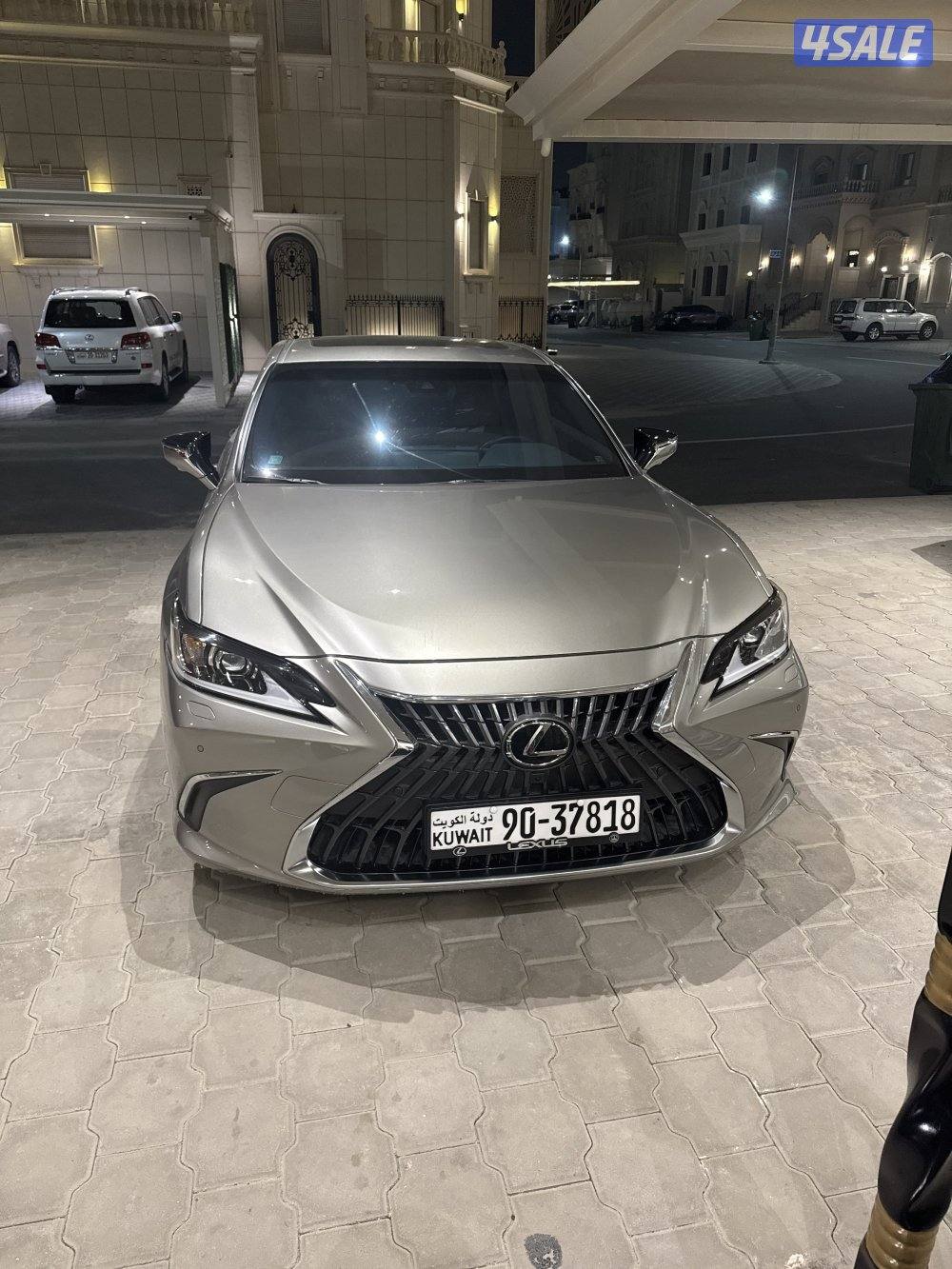 الشاشة الكبيرة حماية فل بدي Lexus Es3501