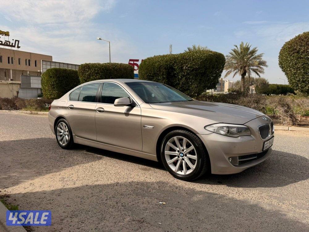 BMW535 I 2012 صبغ المصنع بالكامل سيرفيس منتظم حتى الان0