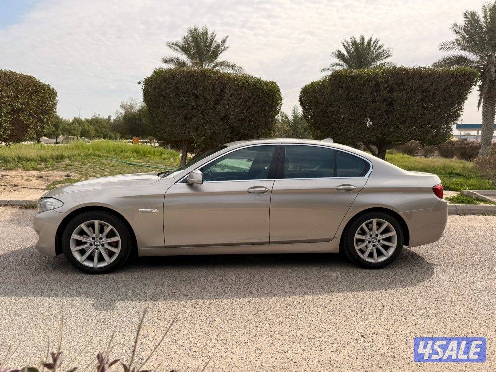 BMW535 I 2012 صبغ المصنع بالكامل سيرفيس منتظم حتى الان3