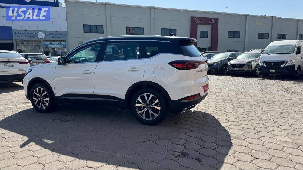 شيري تيغو 7 كامل المواصفات 20232