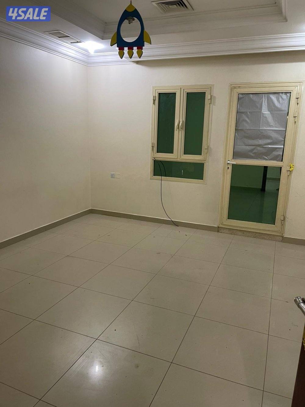 شقة للايجار في اشبيلية0