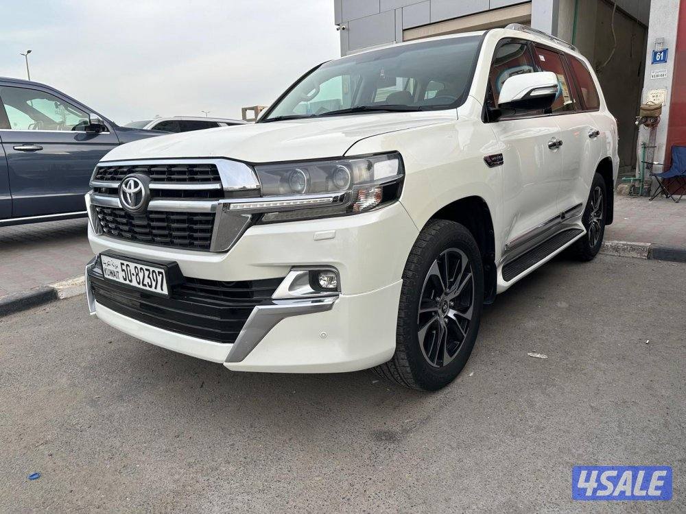 لاند كروز تورنق ٢٠٢١ الساير عداد١١٦ ألف شرط الفحص صبغ وكاله ماعدا قطعه2