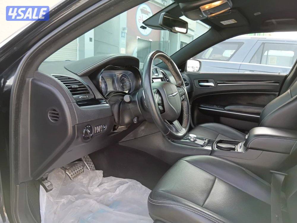 كرايزلر S300 موديل ٢٠٢١ وارد الوكاله عداد ١١٠ ألف شرط الفحص قير مكينه5