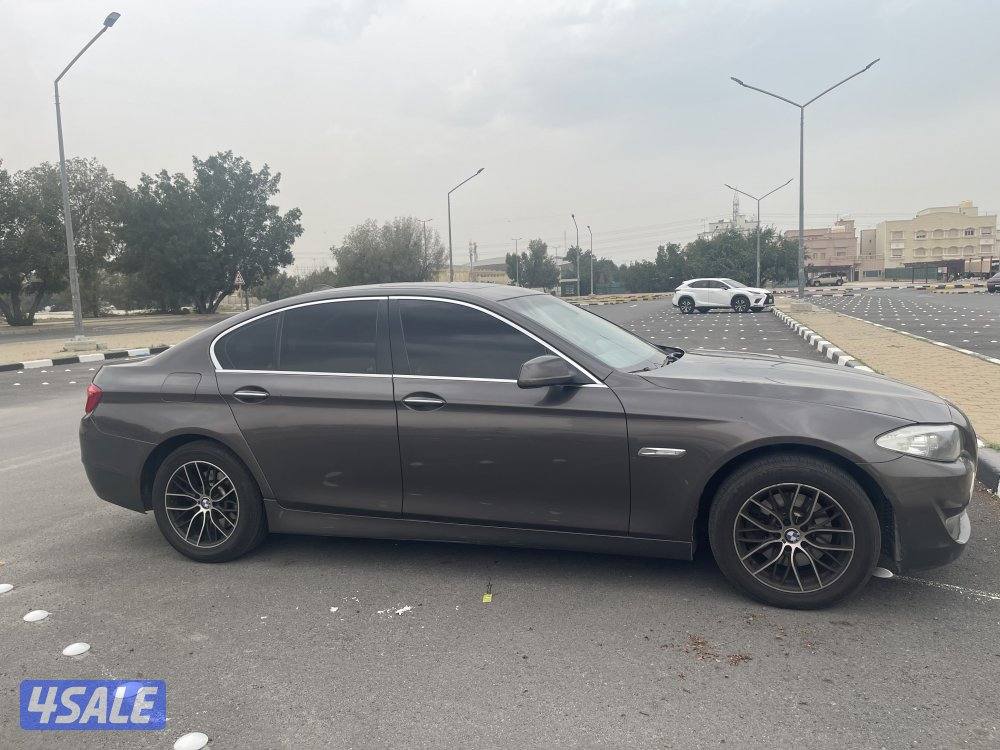 بي ام دبليو  530i - ٦ سلندر بدون تيربو9