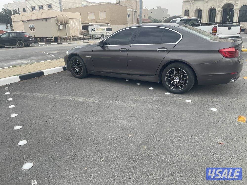 بي ام دبليو  530i - ٦ سلندر بدون تيربو10