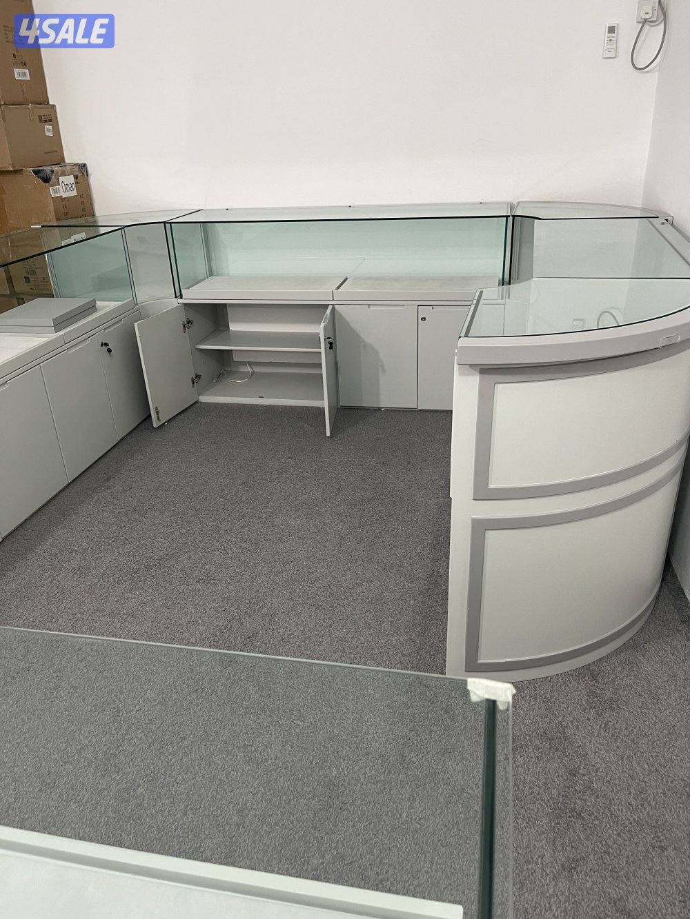 للبيع بوث للمجوهرات5