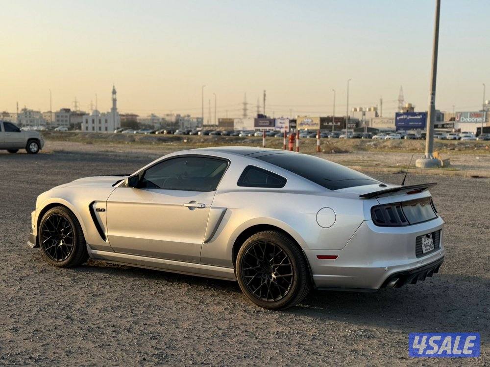 موستنج 2014 ثمانيه سلندر 5.01