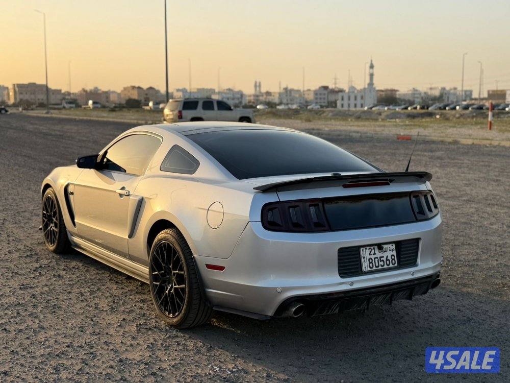 موستنج 2014 ثمانيه سلندر 5.03