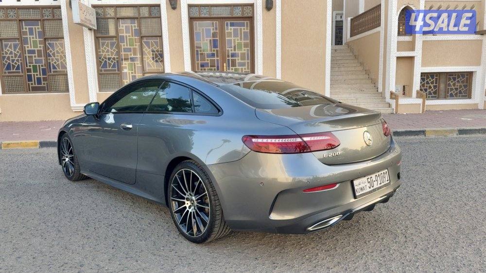 مرسيدس E200 بحاله ممتازه2