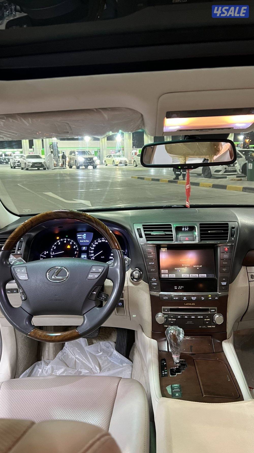 لكزس الساير بحالة الوكالة ممشى 165 الف8